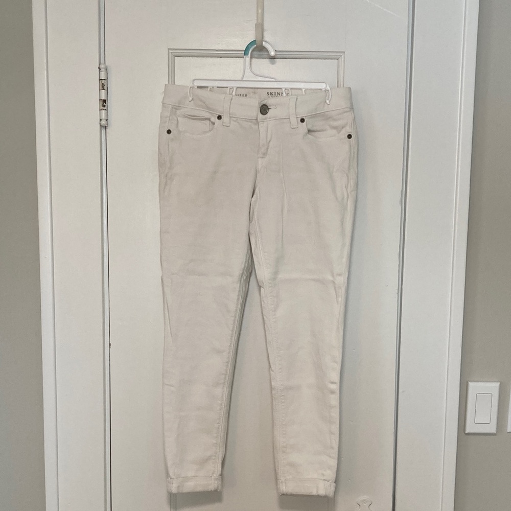 The Limited white Skinny Ankle 678 Jeans